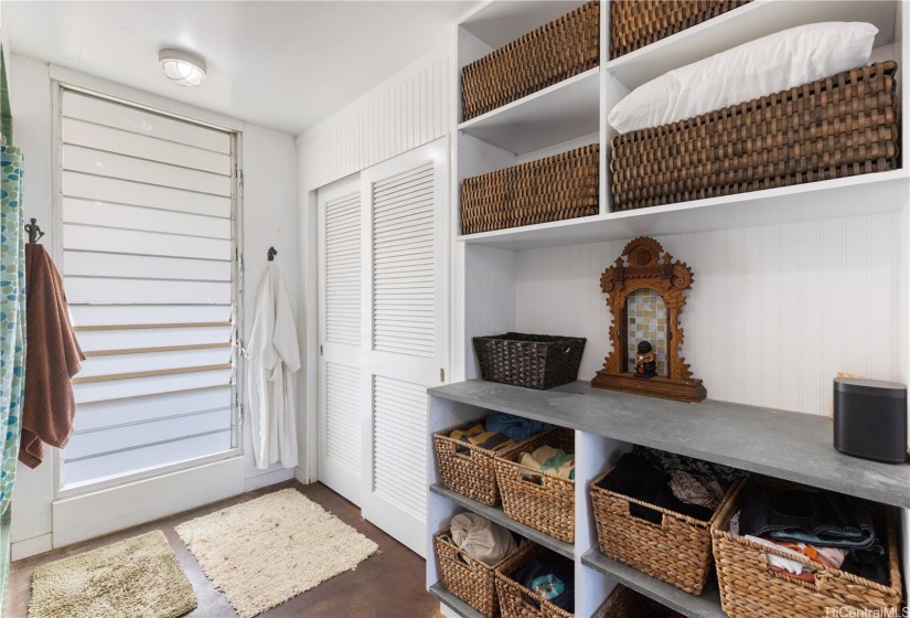 Cabinets for storage and closet in the bathroom