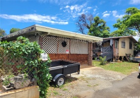 carport unaffected by the fire