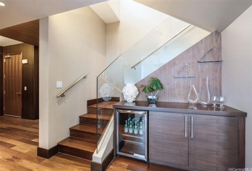 Staircase leading to the roof-top lanai.