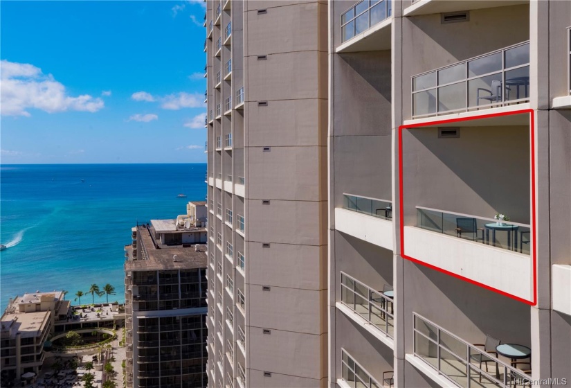 This unit is the highest floor for Studio. Amazing good ocean views, a must see!