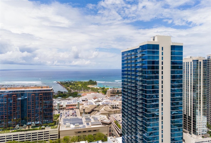 Welcome to Azure Ala Moana!