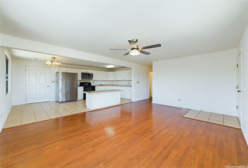 Upstairs living room 1