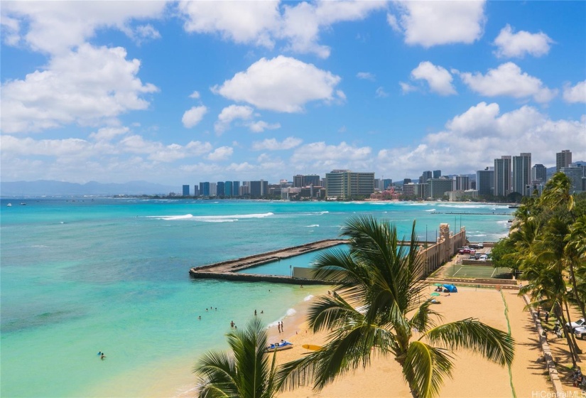 Daytime city views from the world famous Gold Coast and a great spot to view Friday fireworks from your own lanai.