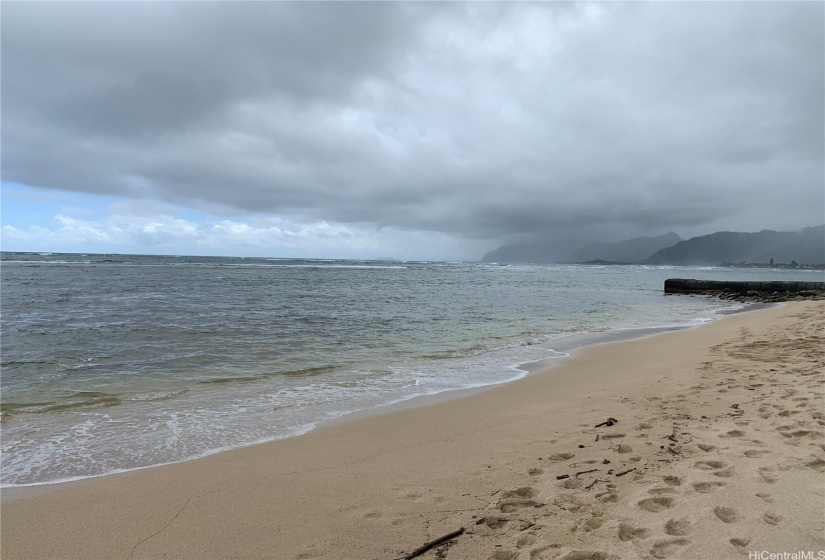 Clissolds Beach looking south