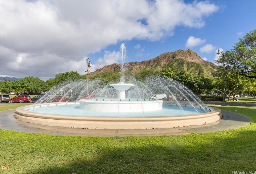 Kapiolani Park Fountain