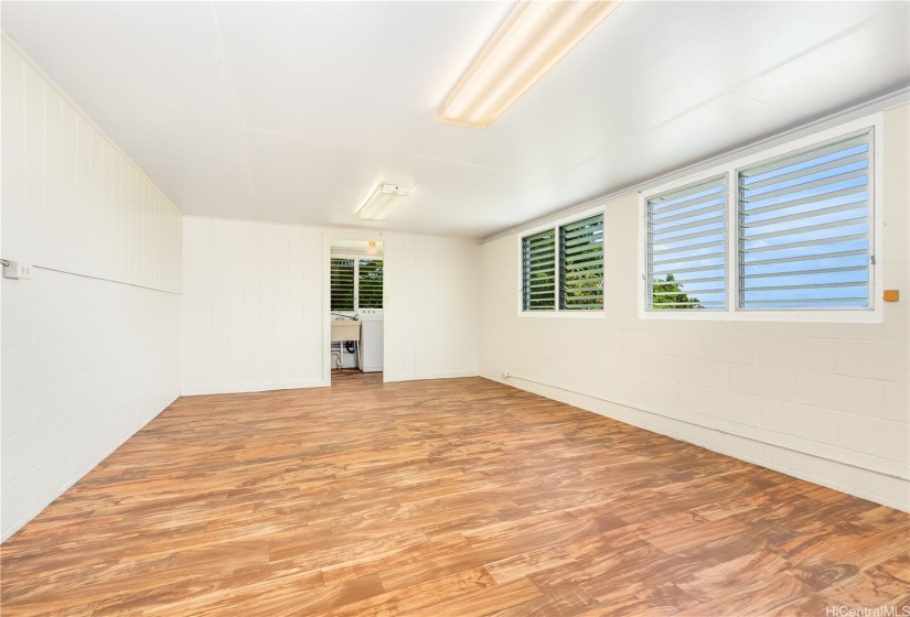 Bonus Room behind carport