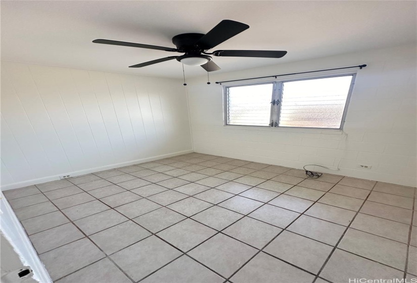 Upstairs bedroom 2 (prior to tenants)