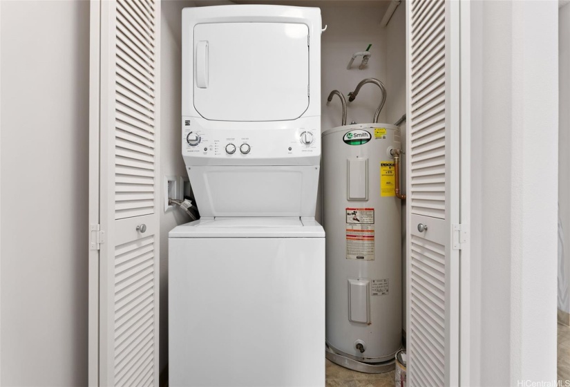 In-unit washer/dryer