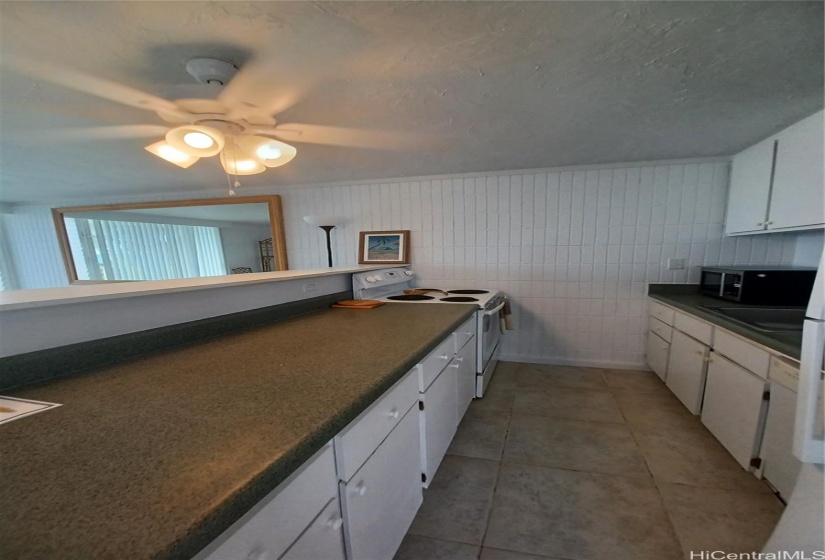 Kitchen with stove/oven and microware