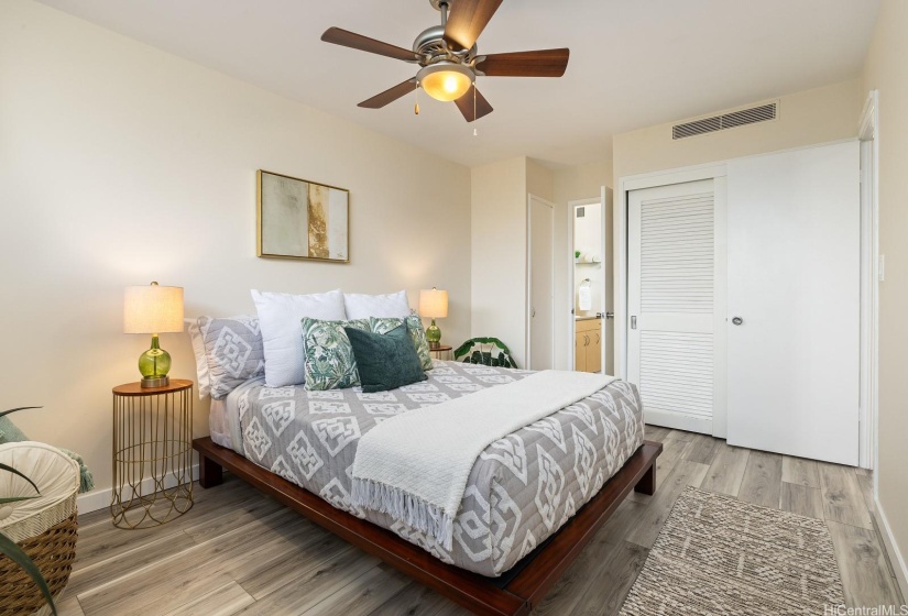 View toward the closets and bathroom.