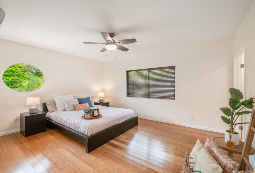 Upstairs Main Bedroom