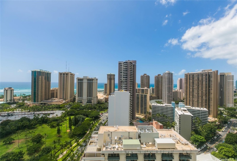 Cityscape-Waikiki