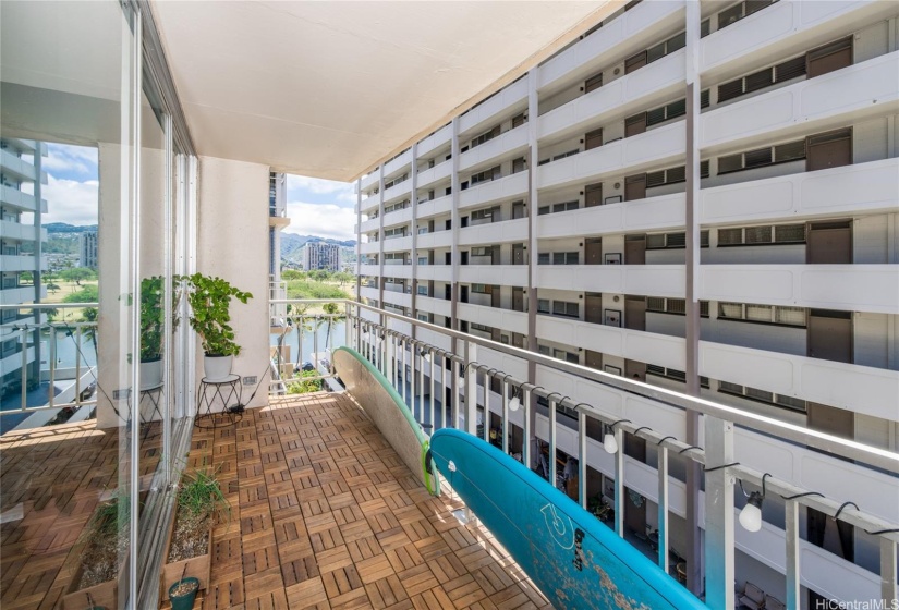 LANAI LOOKING TOWARD THE ALA WAI.