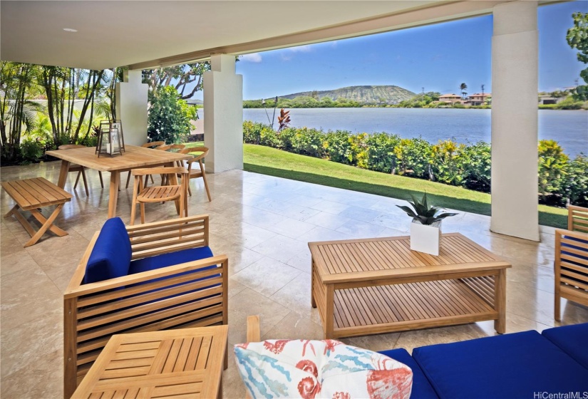 Covered Lanai overlooking the Paiko Lagoon