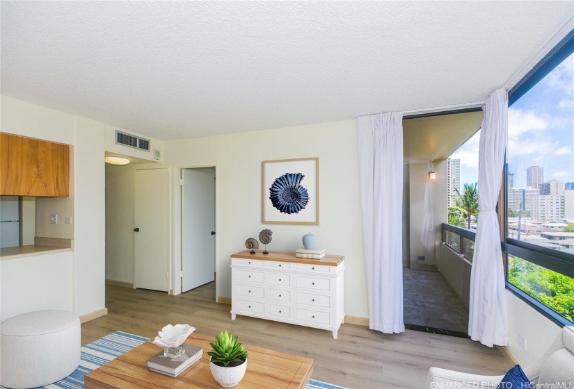 Ample living space to decorate as you please (Enhanced: Virtual Staging)