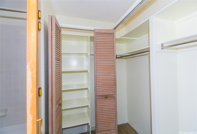 Look at all that closet space!