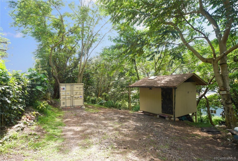 Permitted 10 x 12 shed on Lot D