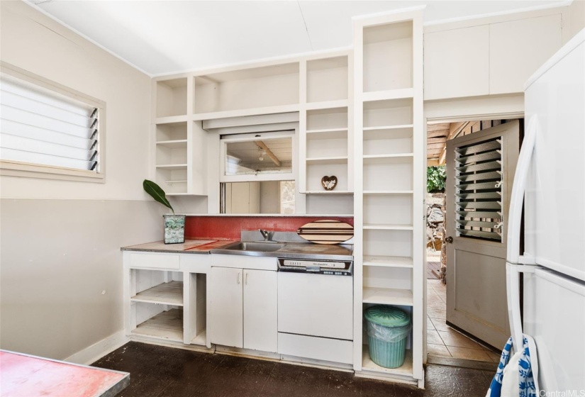 Kitchen with built ins