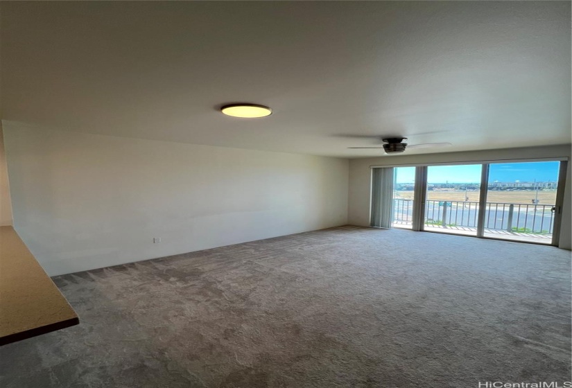 Living room looking towards the private lanai.