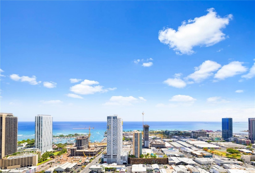 Beautiful panoramic view from the lanai. Only the units on Makai side have lanai.