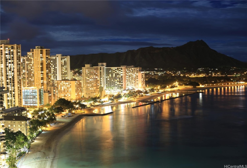 Enjoy the shows, clubs, dining, all the glitz and glamour of Waikiki night life.