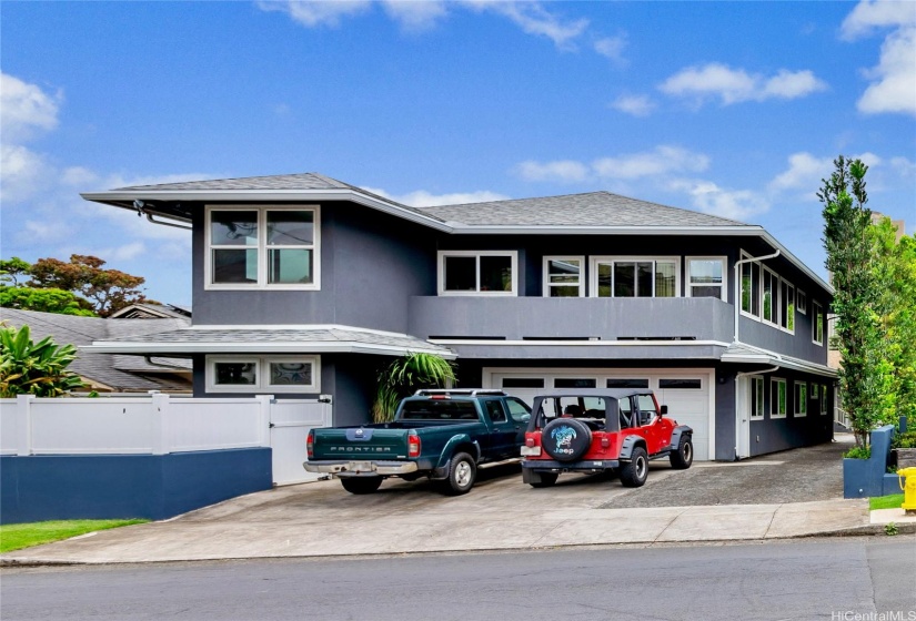 2134 Kanealii Ave