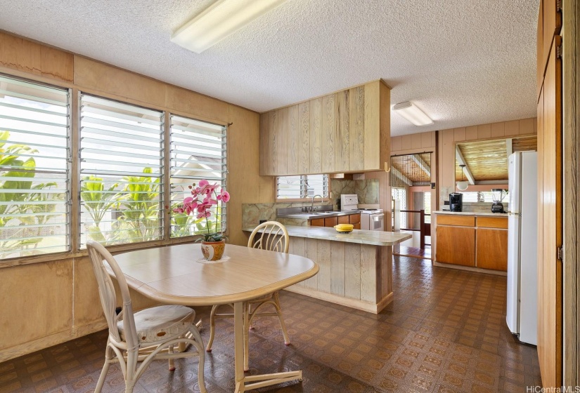 Lots of windows allow for lots of light into the home.