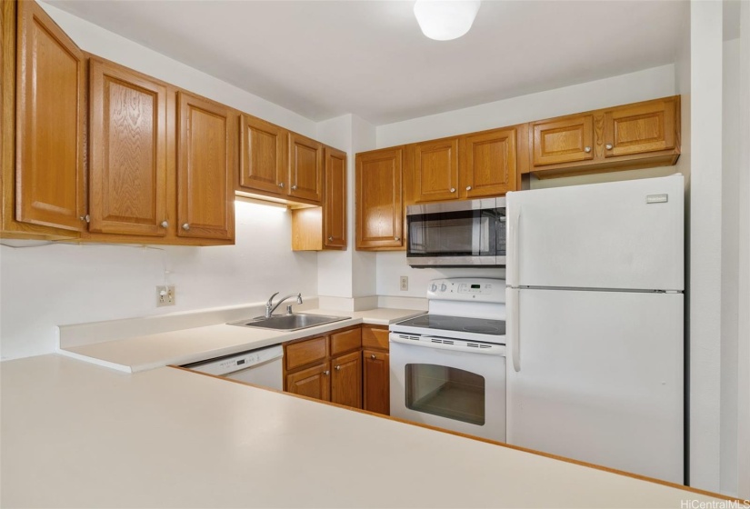 Spacious kitchen with lots of cabinet storage