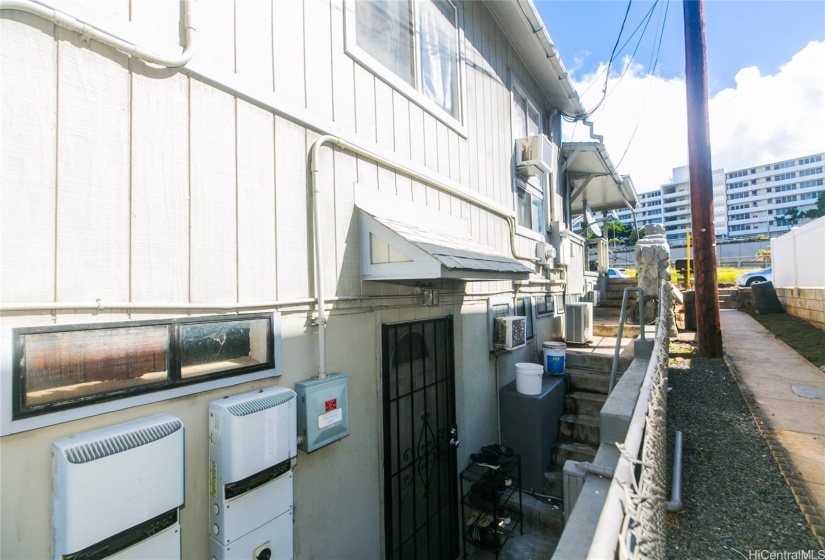 Entrance to Downstairs unit - 3 bedroom