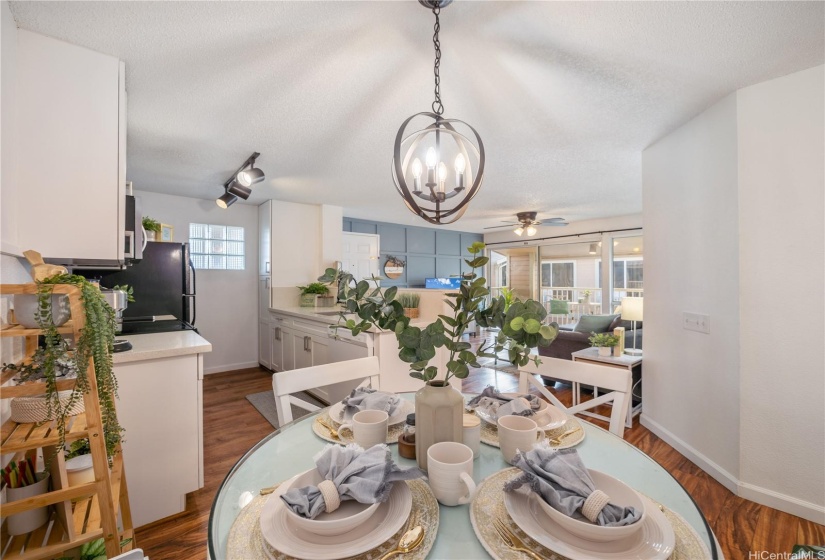 Dining Nook is so Inviting & Stylish!