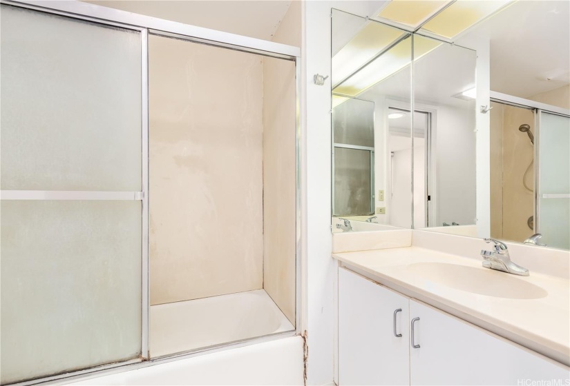 A hallway bathroom your guests will love.