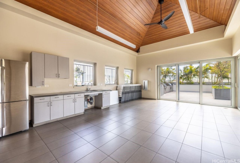 Party/meeting room on amenities deck.