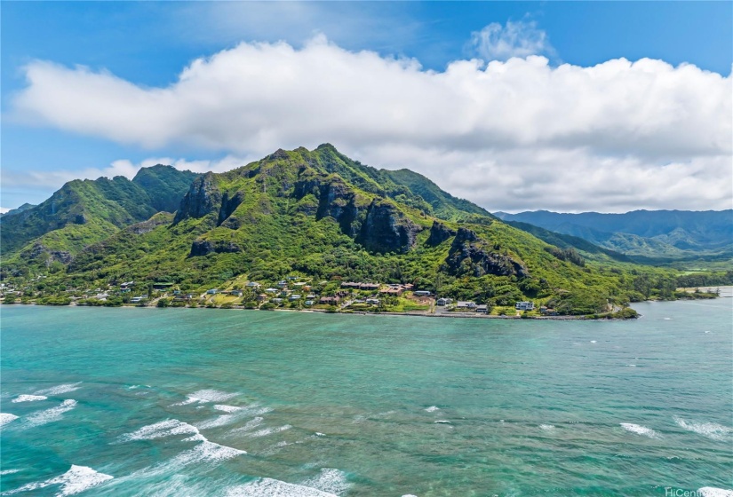 Ko`olauloa Mountains & Kahana Bay on the right.