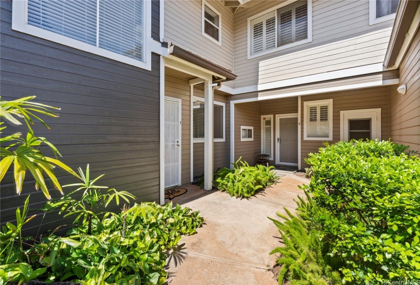 Entry way, door to left.