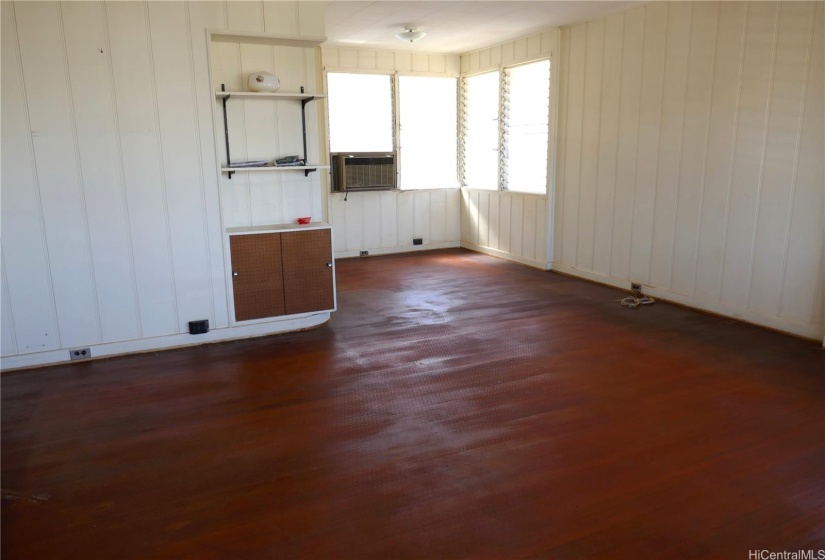 Living Room/Dining Area carpet removed