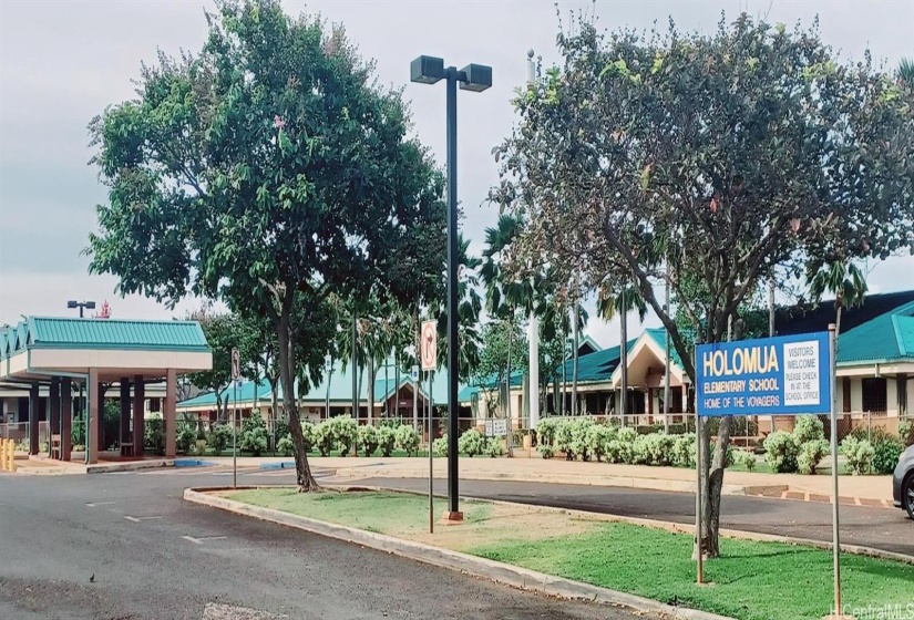 Holomua Elementary