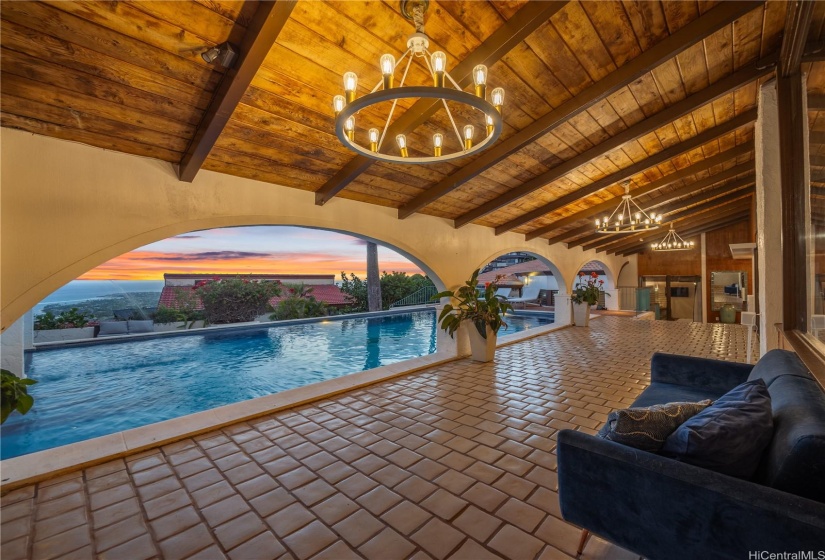 Luxury outdoor living spaceperfect for enjoying amazingsunsets