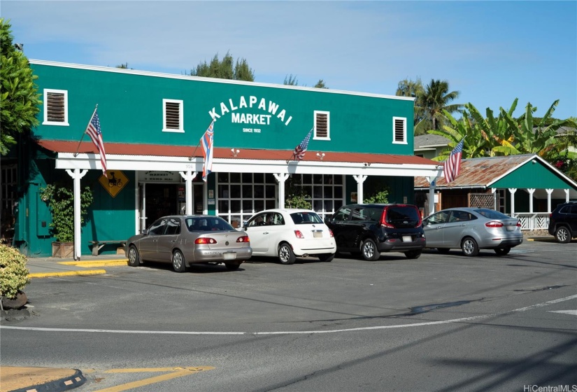 Live that Kailua lifestyle with Annual Parades and Community Events.