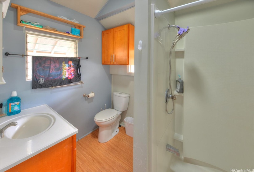 One bedroom unit - bathroom