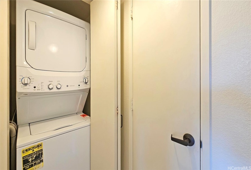 washer & dryer in the unit