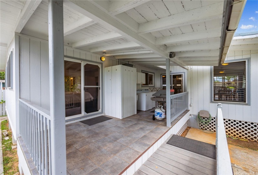 Back patio - access from living room and primary bedroom!