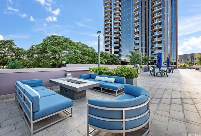 fire pit on the large amenities deck