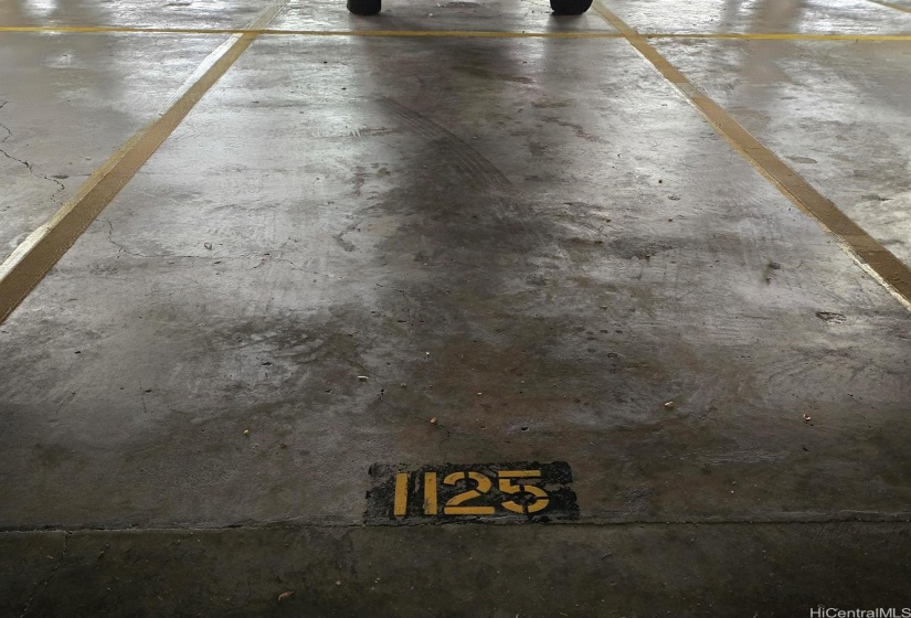 Parking Stall #1125