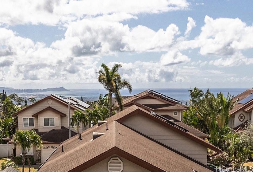 Ocean Views and Diamond Head Views from Deck