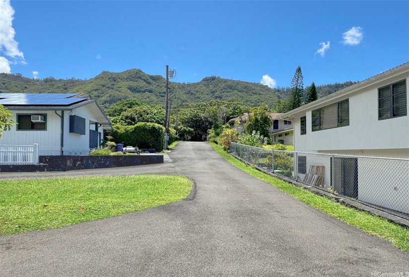 Common Driveway - Recently Paved ...