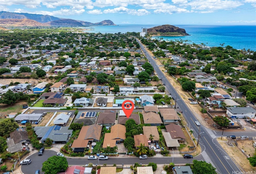 Minutes drive to famous Makah Beach