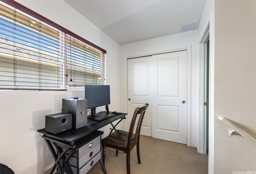 Space for an office nook upstairs.