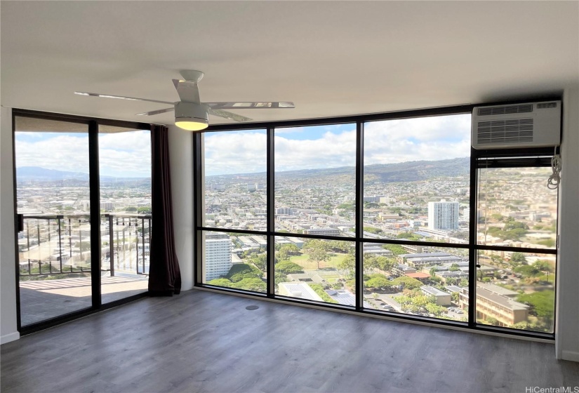 Living room with open lanai