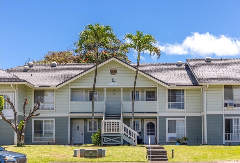 Outside view of Building L at The Villages At Waipio