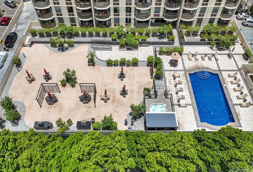 Pool deck and pool and hot tub.. just one of the amenities.